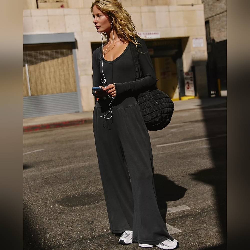 NWOT Free People Hot Shot Wide-Leg Onesie Sz XS